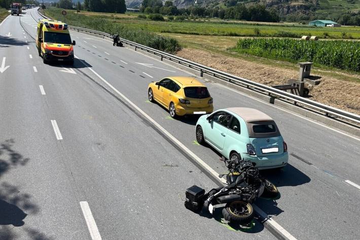 Unfall auf der Kantonsstrasse in Raron