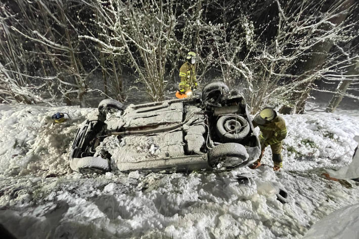 Verkehrsunfall im Schneetreiben