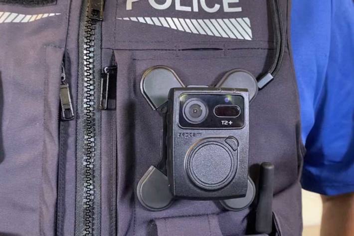 Mit den Kameras sollen Straftaten künftig noch besser dokumentiert und die Strafverfolgung effizienter gestaltet werden können