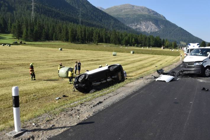 In Zuoz hat sich gestern ein tragischer Unfall ereignet.