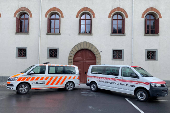 Prüfungserfolg der neuen Verkehrskadetten im Kanton Glarus