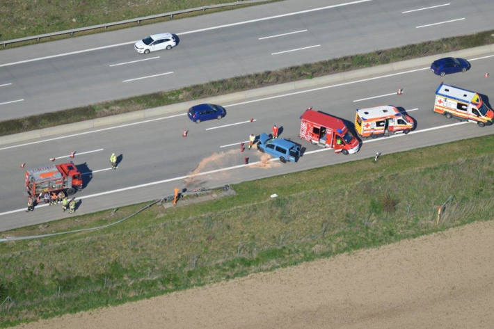 Unfall mit sechs Verletzten auf der A4 bei Ronneburg