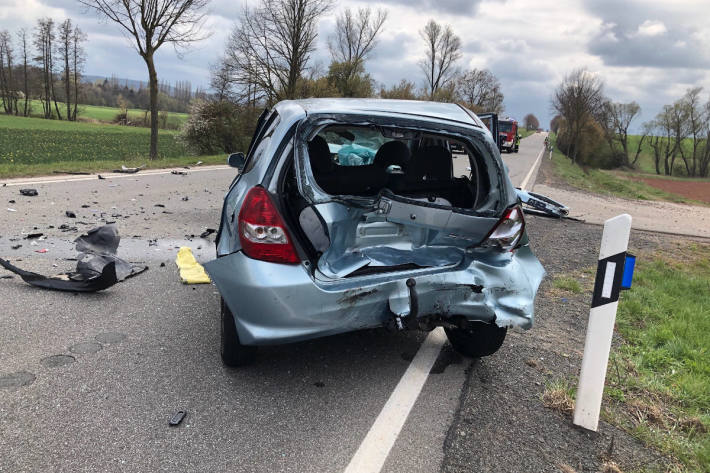 Verkehrsunfall mit 4 Verletzten auf der B47