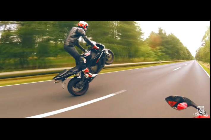 Illegale Motorradrennen - 1550 Videos bei Raser-Gruppierung beschlagnahmt