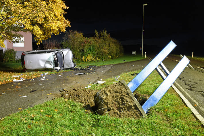 Nach dem Unfall kam es zu Verkehrsbehinderungen