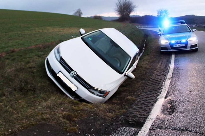 Gegen die Fahrerin wurde in Kollweiler ein Strafverfahren wegen einer Verkehrsunfallflucht eingeleitet