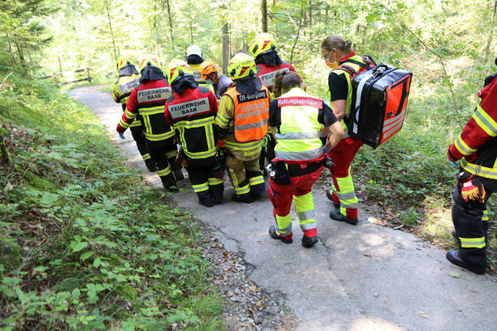 Rettungseinsatz in den Höllgrotten
