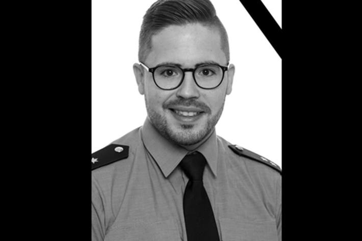 Der Polizist Simon B. wurde durch den 18-Jährigen tödlich verletzt.
