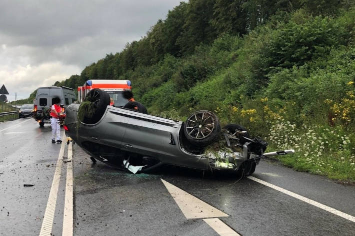 Kontrolle verloren und überschlagen auf der A62 bei Höheinöd