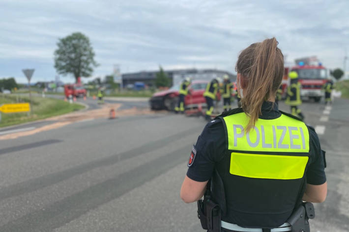 Verkehrsunfall mit zwei verletzten Personen in Herkensen