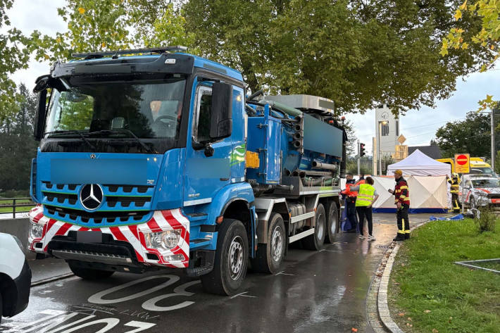 Die Velofahrerin verstarb noch am Unfallort.