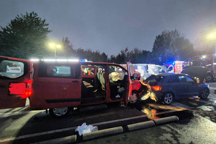Drei Pkw waren am Unfall beteiligt.