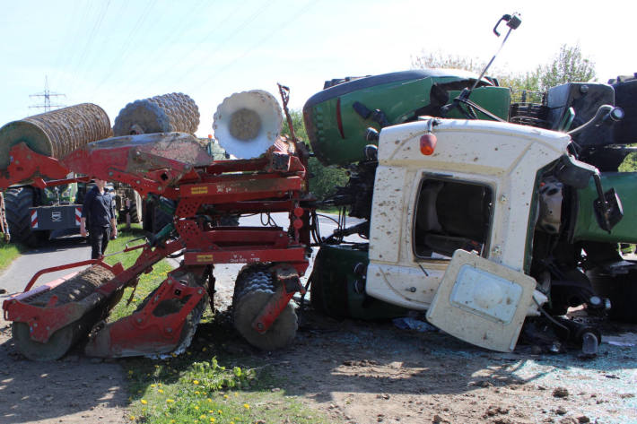 verunfallter Traktor