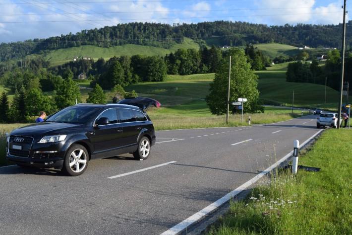 Unfall in Stein AR beim Abbiegen.