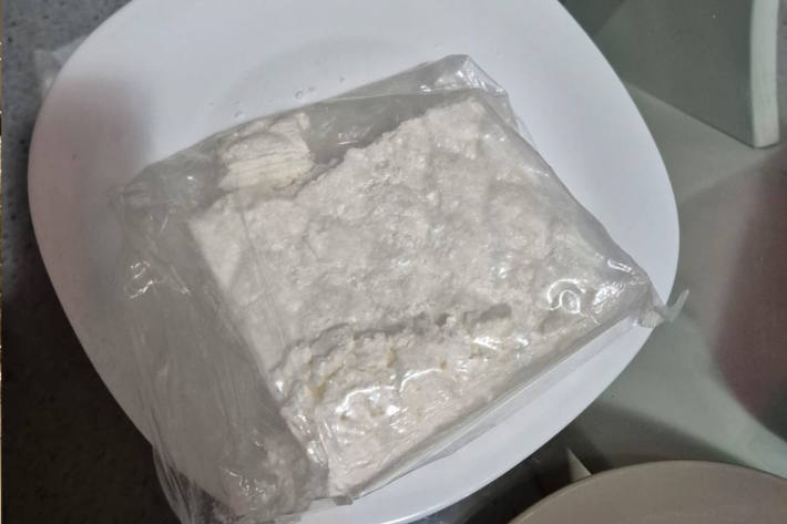 Ermittelt wird wegen Drohungen, Nötigungen, schweren Körperverletzungen und weiteren Taten.