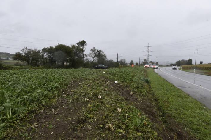 In Sünikon im Kanton Zürich hat sich vermutlich ein Raserunfall ereignet,