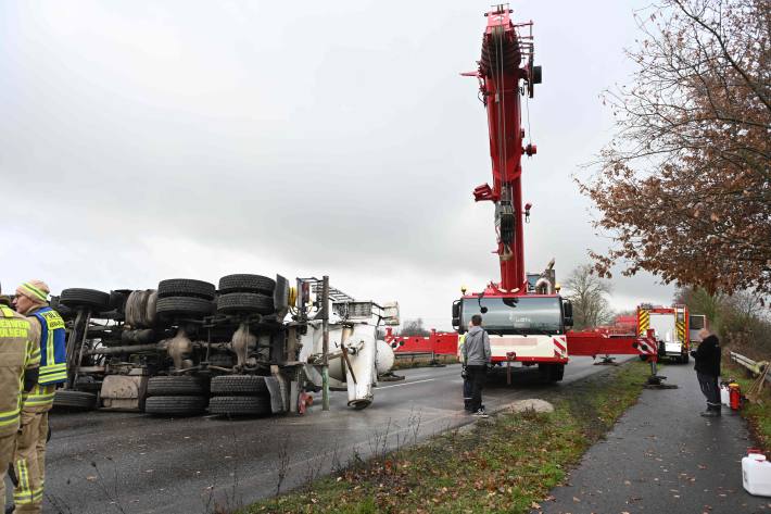 Betonmischer umgekippt