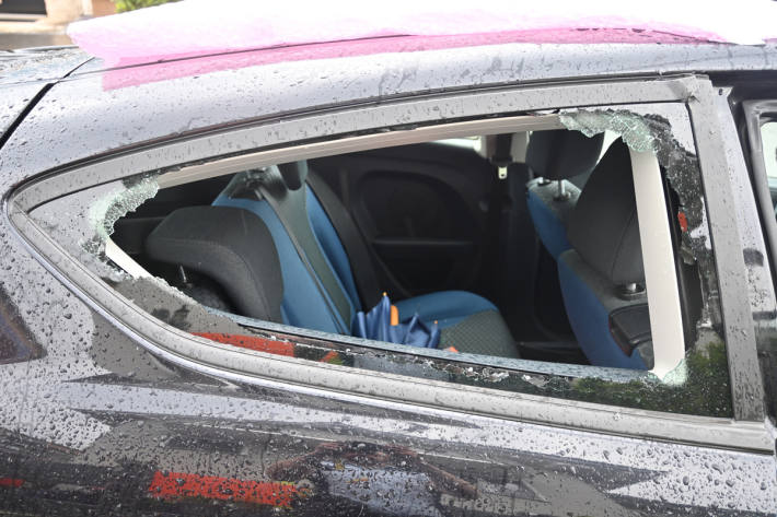 Die Scheibe wurde eingeschlagen