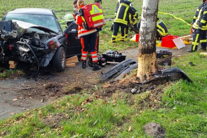 Die Durchfahrt war zeitweise für den Verkehr gesperrt.