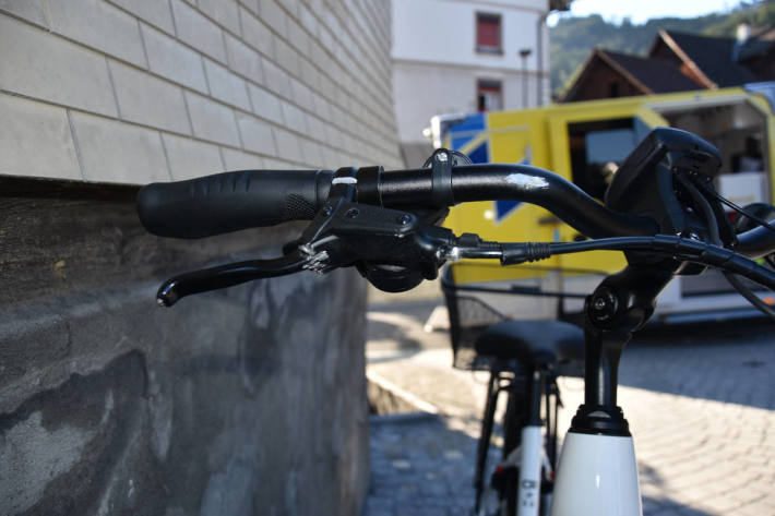  Unfall zwischen E-Bike-Fahrern fordert zwei Verletzte