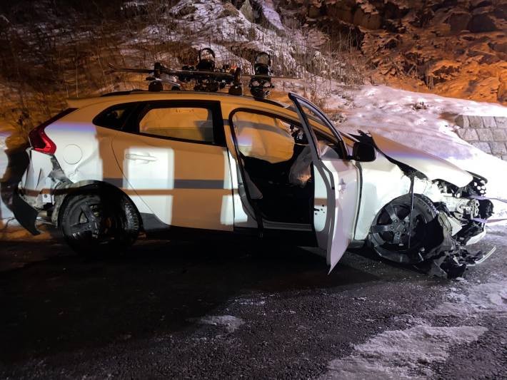 Selbstunfall mit Personenwagen unter Alkoholeinfluss