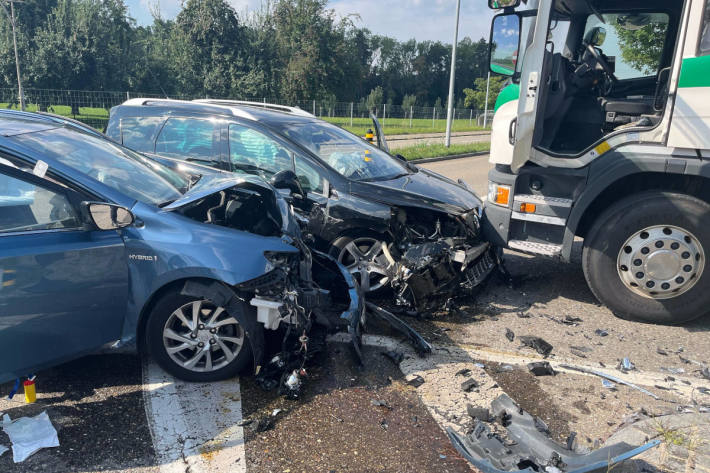 Schwere Kollision beim Abbiegen