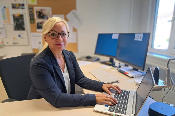 Kriminaloberrätin Helena Loch führt erfolgreich die Mordkommission.