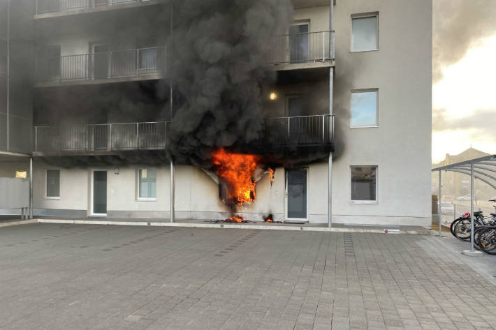 Die Wohnung wurde zerstört.