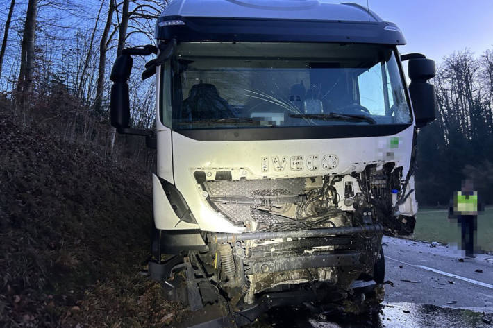 Nach dem Unfall kam es zu Verkehrsbehinderungen