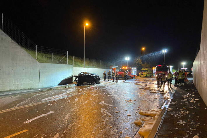 Schrecklicher Unfall fordert ein Todesopfer in Küttigen AG