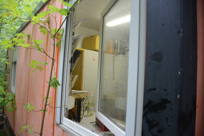 In Triesenberg FL haben Einbrecher einen Baucontainer heimgesucht.