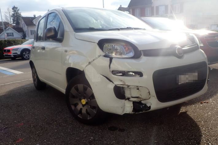 Beim Unfall in Amriswil TG verletzten sich gestern drei Personen.