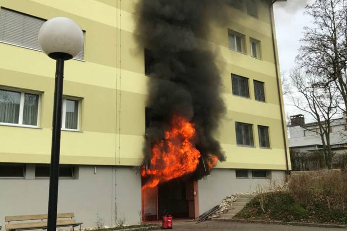 15 Personen verletzten sich.