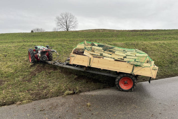 Mit Einachser verunfallt