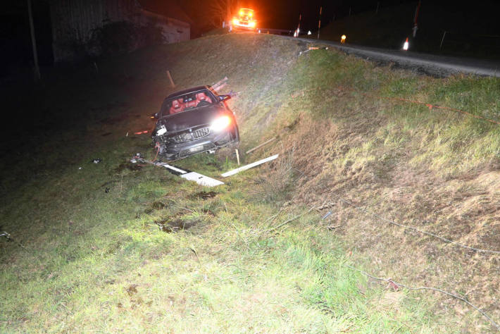 Herrschaft über Auto verloren