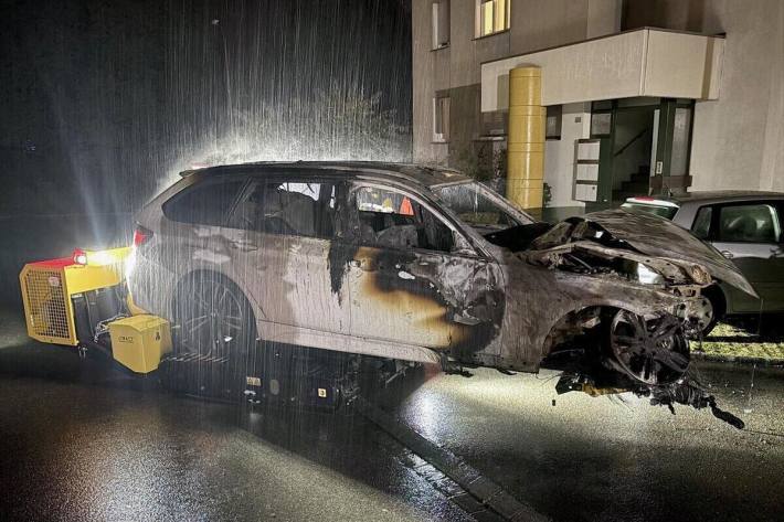 Durch den Brand zerstört