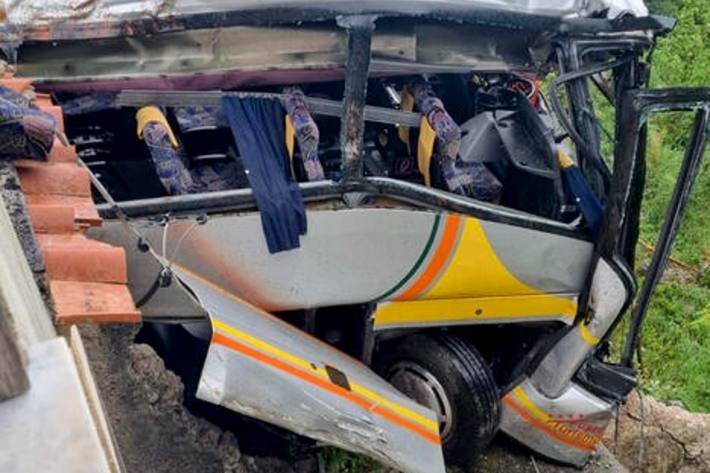 Beim tragischen Unfall in Ravello ist eine Person heute gestorben.