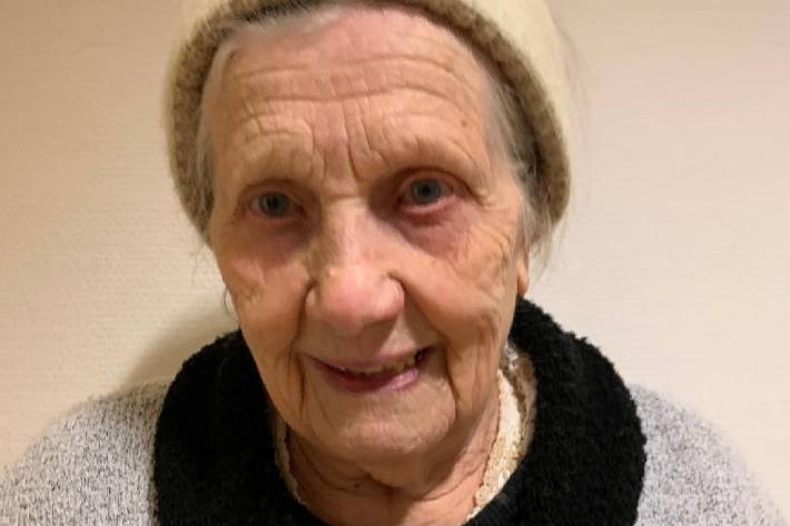 Die kann sich nicht gut verständigen.