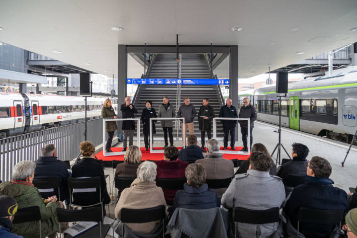 Die Regierungsrätinnen und Regierungsräte würdigten den bedeutenden Meilenstein.