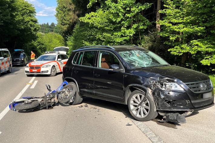 Motorradfahrer bei Frontalkollision verletzt
