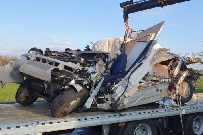 Nach dem Unfall kam es zu Verkehrsbehinderungen