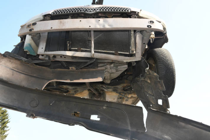 Person von Auto erfasst und verstorben 