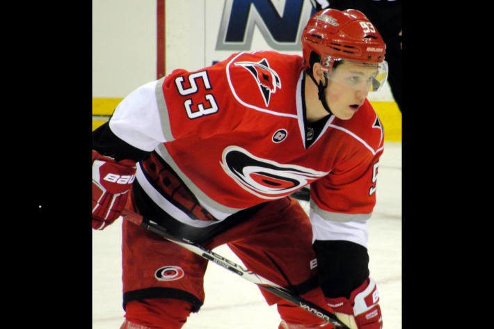 Jeff Skinner wechselt von Carolina zu den Buffalo Sabres