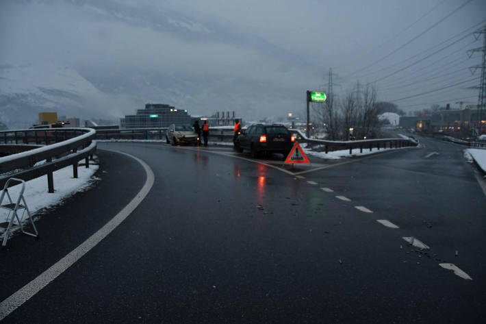 Falschfahrer im Kreisel 