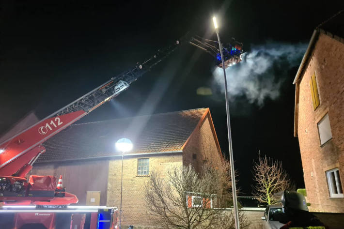 Brand drohte auf Wohnbereich überzugreifen