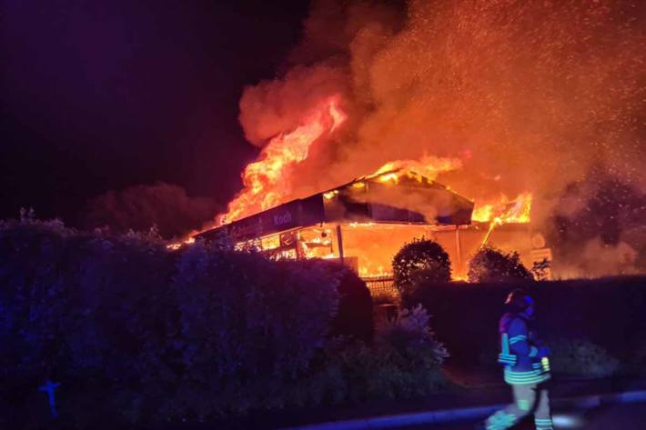 Großbrand in Frischemarkt