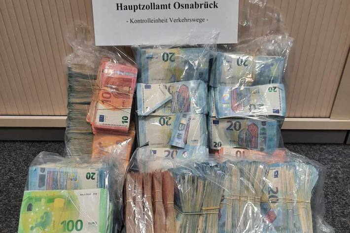 Zoll deckt in Osnabrück Bargeldschmuggel auf