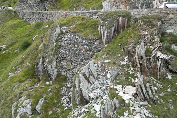 Stützmauer wird Instand gesetzt