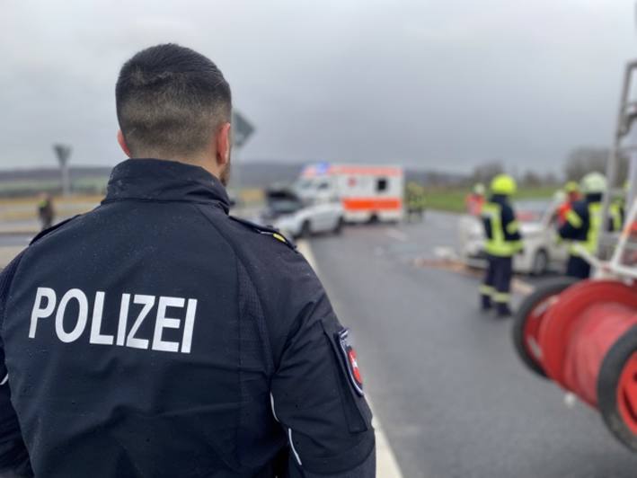 Verkehrsunfall auf der neuen B1 mit zwei verletzten Personen