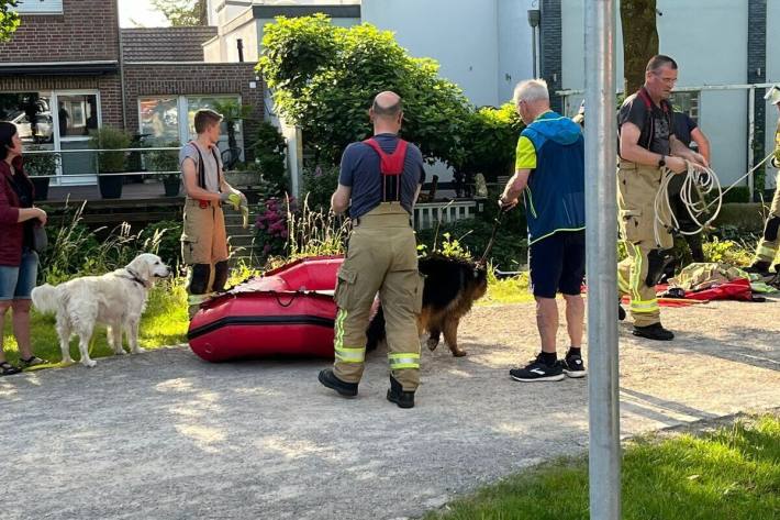 Der Hund konnte den Besitzern übergeben werden